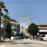 Luxury King And Queen Apartment For Royal Holiday